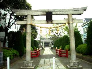 写真５－１：千方神社境内。