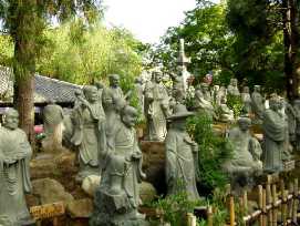 写真ｃ２：天竜寺の如来像。