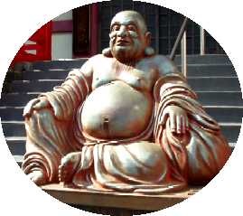写真２－３：隠元の坐像。