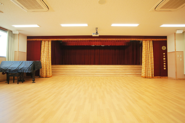 ホール