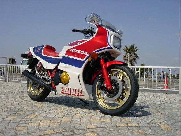 CB1100R