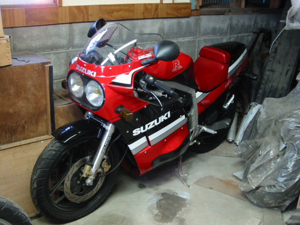 GSX-R750