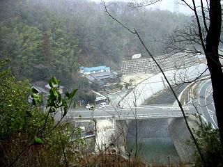 写真９：磐船神社奥の山から天野川下流の展望。