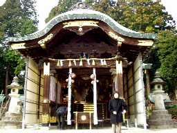 写真１０：常宮神社の本殿。