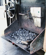 写真２−５：ＳＬの燃料の石炭。