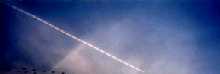 写真３：ウランバートルの飛行機雲。