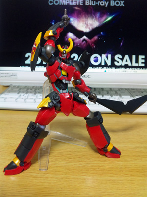 ファイル gurren_revoltech01-3.jpg