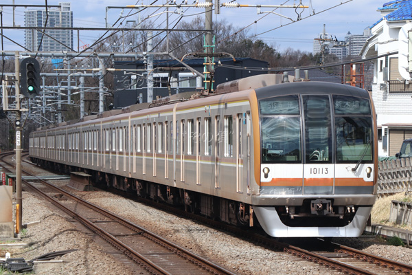 10000系