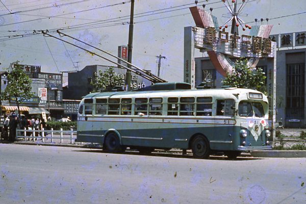 トロリーバス
