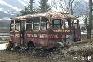 ボンネットバス