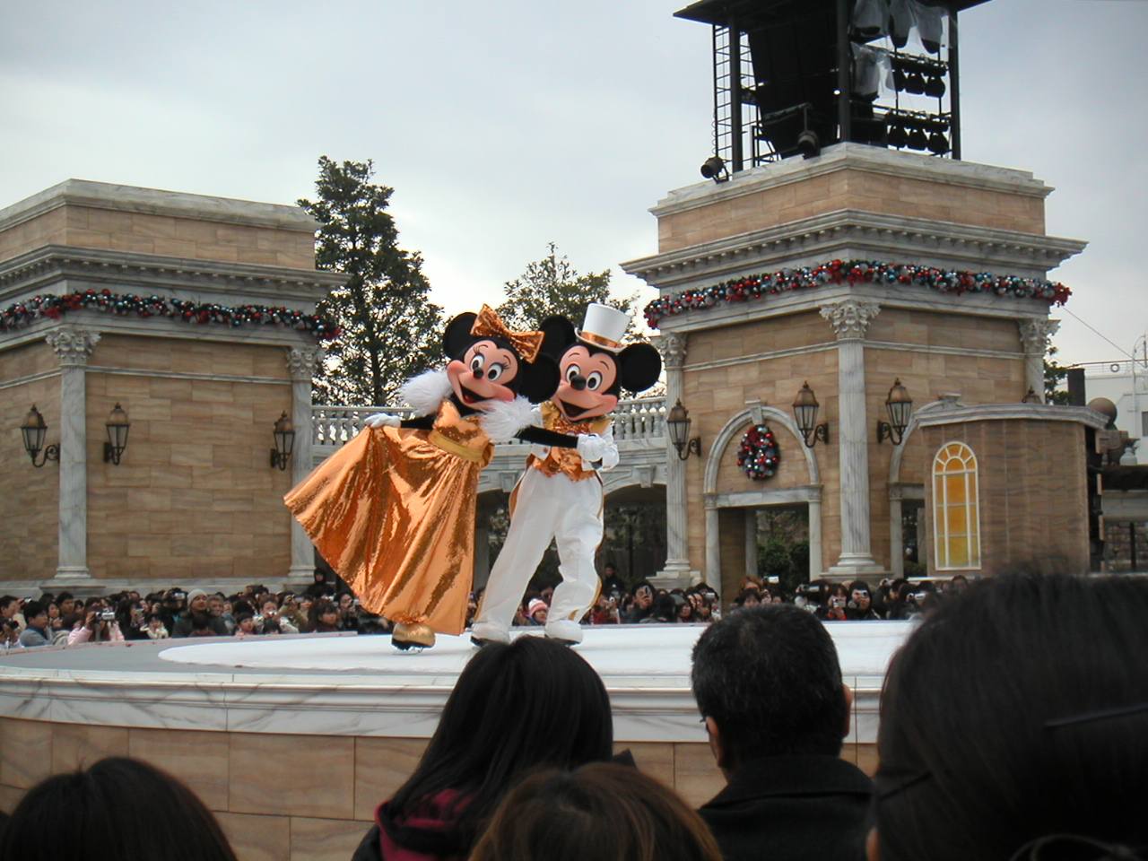 PICT0020.JPG - 140,407Bytes