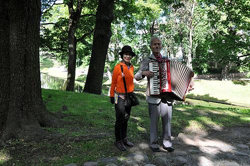 �o���g3��