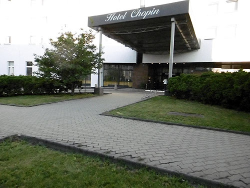 �o���g3��